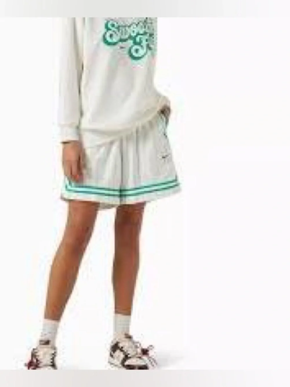 NIKE Women's Swoosh Fly Dri-Fit Oversized French Terry Basketball Sweatshirt